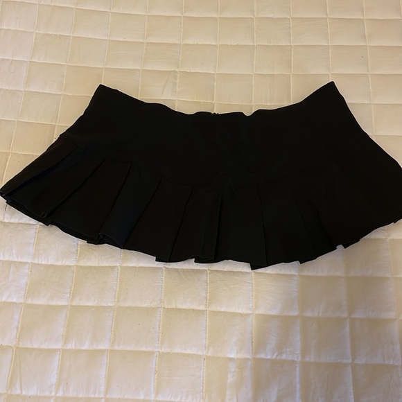 Elegant Moment Super Sexy Mini School Girl Skirt - Picture 2 of 5